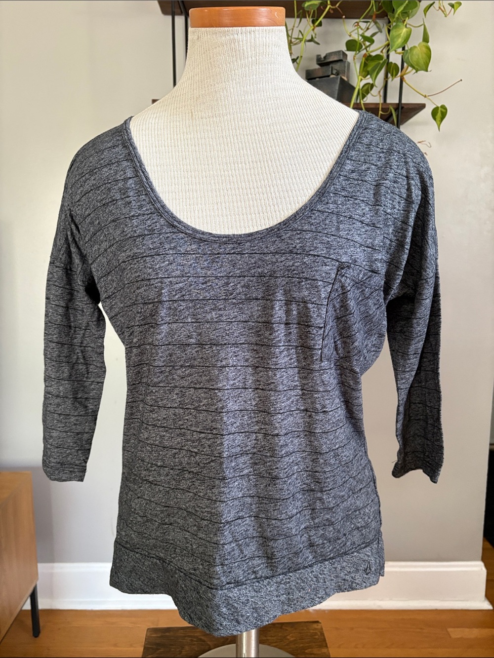 Volcom Heather Gray Scoop Neck Long Sleeve Top